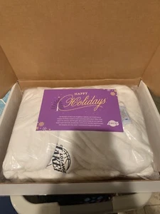 Lakers Urlaubsgeschenk. Weißes gemütliches Seil im Hotelstil Größe L. Tolles Geschenk. Seltener Artikel - Bild 1 von 2