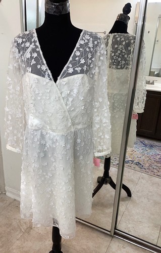 OFF WHITE Abito in pizzo bianco nuovo con etichette BCBGMAXAZRIA taglia 14