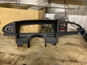 FORD AEROSTAR RADIO DASH GAUGE BEZEL TRIM OEM 1994-1997 - Picture 1 of 12