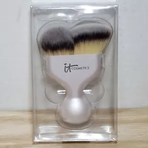 IT Cosmetics Heavenly Luxe Hello Cheekbones Contour Brush Brand New - Picture 1 of 5