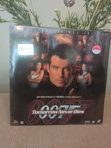 Tomorrow Never Dies Deluxe Letterbox Edition NTSC Laserdisc (1997) New Sealed.  - Picture 1 of 2