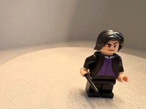 Professor Severus Snape - dunkelviolette Weste: Minifigur hp266 - Bild 1 von 5