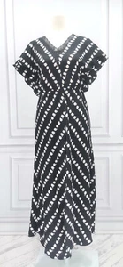 Neu Wanssy Damen kurzarm lang Kleid schwarz Größe M 503-2465 - Bild 1 von 4
