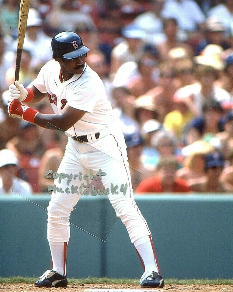 JIM RICE Photo in action @ Fenway Park Boston Red Sox HOF (c) - Image 1 of 1