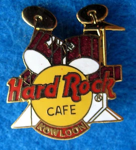 PIN KOWLOON CHINA TODO ROJO VINTAGE CLÁSICO BATERÍA PLATILLOS Hard Rock Café - Imagen 1 de 1