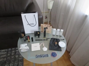top-schönes-Beauty-Paket - viele schöne Artikel - von Chanel - Bild 1 von 14