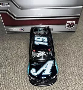 Martin Truex Jr Firmato 1:24 2021 Proprietari Auto MTJF Colore Cromo #/84 Auto COA - Foto 1 di 4