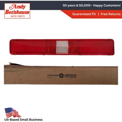 Lente de lámpara de luz trasera izquierda Plymouth Fury III 1971 3514363 nuevo en stock Foto 1 de 4