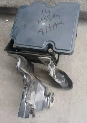 Bomba ABS freno antibloqueo Nissan Altima 2013 2014 2015  Foto 1 de 4