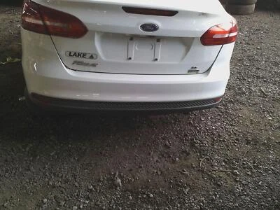 15-18 Focus Rear Bumper Assembly w/o Park Assist, Sedan, Black Rockers LOCAL P/U - Image 1 of 4