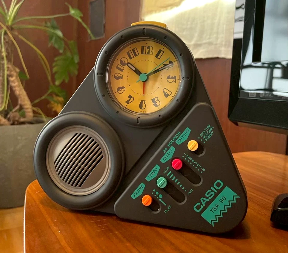 Rare CASIO 24 SOUNDS Analog Clock series TSA-90 vintage USED 1980's - Image 1 of 4