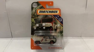 2020 Matchbox MBX Jungle Jeep Wrangler Rollbar #18 Jurassic Park Neu - Bild 1 von 3