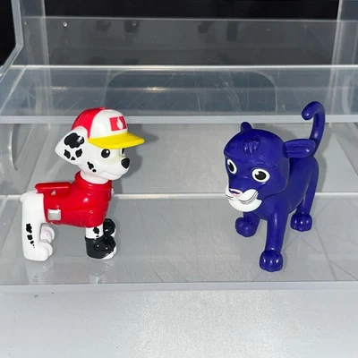 Paw Patrol Jungle Rescue Marshall, Dálmata y Sombra, Jaguar Púrpura Figuras Juguetes Foto 1 de 4