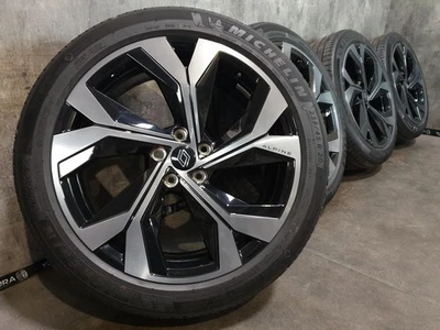 Renault Austral Daytona Alufelgen Sommerreifen 235/45 R 20 2023 403008811R - Bild 1 von 4