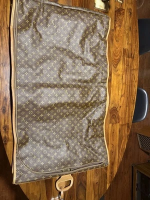 Louis Vuitton Monogram Folding/Hanging Garment Luggage Bag 48 INCH Talon Zipper - Image 1 of 4