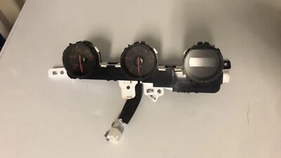 Nissan 370Z 2013 tablero central cuadro de instrumentos reloj voltaje temperatura aceite fabricante de equipos originales Foto 1 de 4