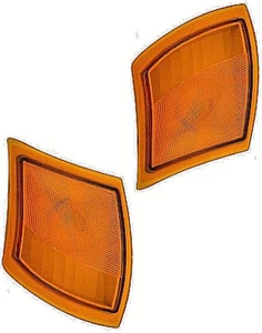 02 03 04 05 Saturn Vue Left & Right Reflector / Sidemarker Light Pair L+R - Picture 1 of 3