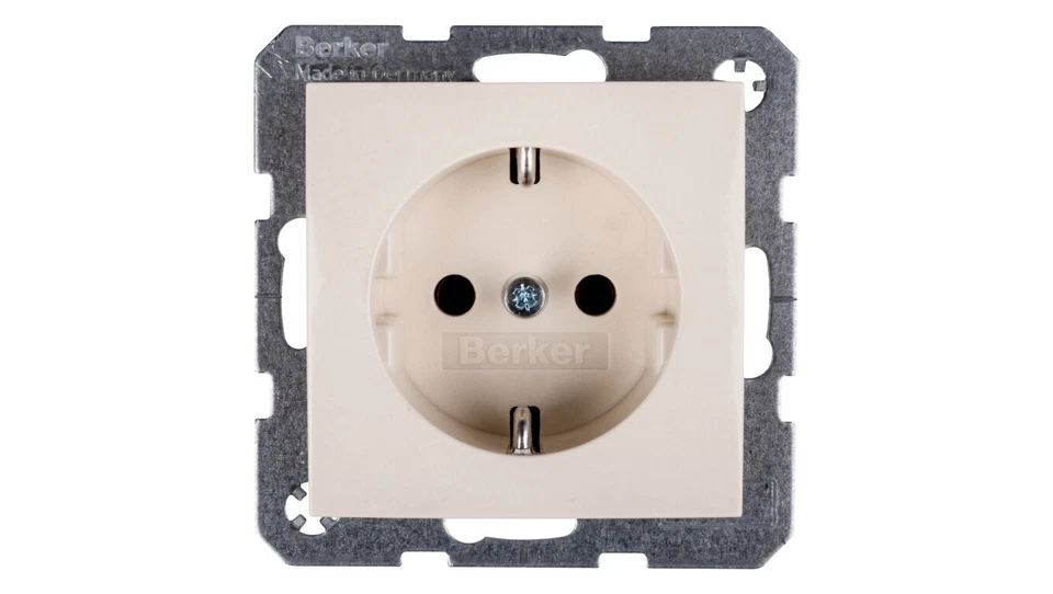 Berker/B.Quadrat Schuko-Steckdose 16A IP20 creme glänzend S.1 47438982 Steckdose - Bild 1 von 1