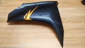 Carena centrale lato sinistro Yamaha YZF R1 2007 - 2008 4C8-2835U-00 - Foto 1 di 7