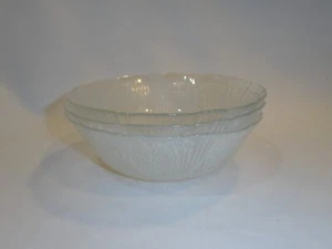 Lot of 3 VINTAGE Arcoroc CANTERBURY Clear Scalloped Bowls 6.25 in Desert Cereal - Picture 1 of 3