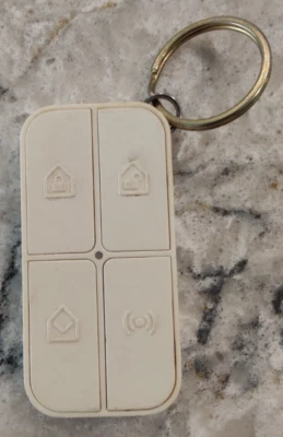 iSmartAlarm RC3 White Wireless 4-Buttons Infrared Remote Tag for Security System - Image 1 of 3
