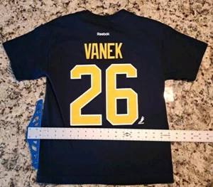 Reebok Buffalo Sabres Thomas Vanek Hockey T-Shirt Jersey Shirsey Youth - Picture 1 of 3