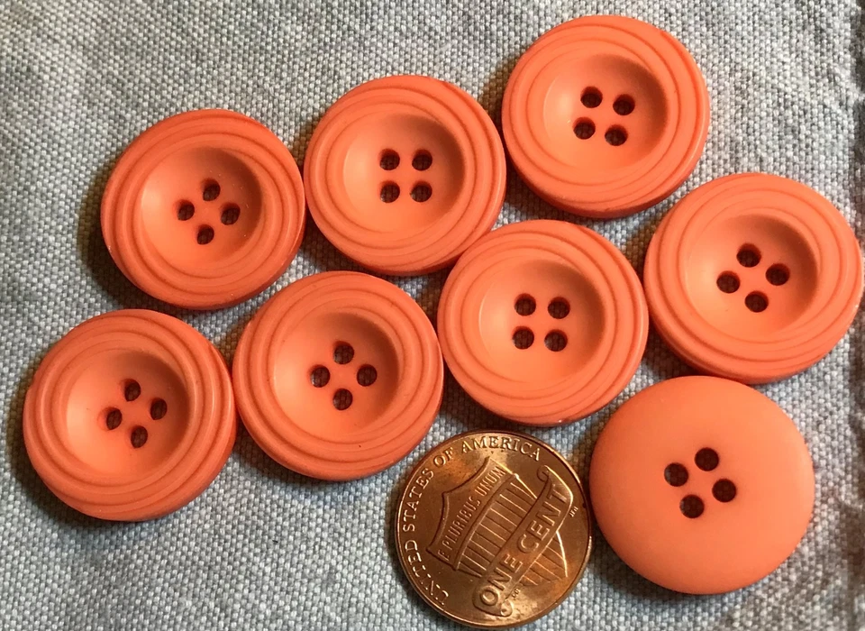 8 Concave Melon Plastic Sew-through Buttons 13/16" 20.6mm 8720 - Image 1 of 1