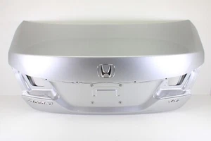 2013-2017 HONDA ACCORD EXL REAR TRUNK LID NH700M SILVER OEM - Picture 1 of 8