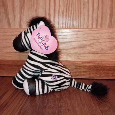 Enesco Precious Moments Tender Tails ZELDA THE ZEBRA Fun Club Plush 2000 - Image 1 of 4