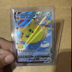 Fliegendes Pikachu VMAX 007/025 Celebrations Pokemon TCG Ultra Rare Holo NM (1 Karte) - Bild 1 von 3