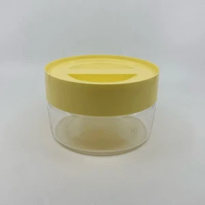Pyrex Glass Container With Lid Made in USA Storage Kitchen Vintage Jar Glassware - Picture 1 of 4