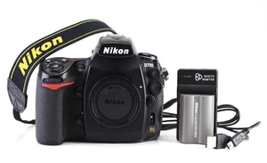 Nikon D700 Camera Body Only with EN-EL3E Battery & USB Charger 33,470 Shots - Picture 1 of 17