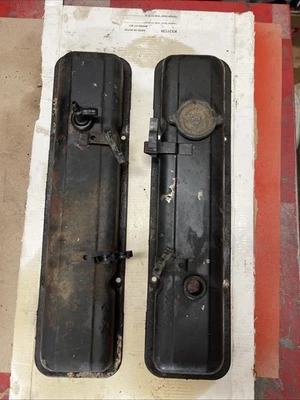 Крышки клапанов 1980-85 C-10 C-20 Chevrolet Small Block Chevy 305 350 V8 до 1986 года - Изображение 1 из 4