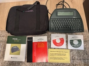 AlphaSmart Neo Word Processor With Case & Manuals - Bild 1 von 5