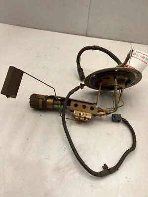 2005 - 2007 Ford Crown Victoria Fuel Pump Assembly w/o Flex Fuel OEM 6W1Z9H307D - Image 1 of 4