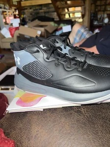 Under Armour Boys Lockdown 5 3023533-001 Black Basketball Shoes Sneakers Size 7Y - Picture 1 of 6