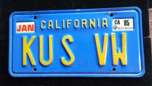 Vintage Orig. California Nummernschild Vanity. "KUS VW" VOLKSWAGEN 1985 - Bild 1 von 2