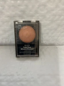 Revlon ColorStay Mineral Bronzer #040 Golden Bronze - Picture 1 of 2