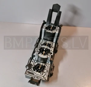 NEW GENUINE MINI R56 R57 BULB SOCKET REAR 2756179 - Picture 1 of 12