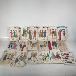 Vintage Bundle Printed Pattern Sewing Simplicity, Style, Family Circle, Weldon - Picture 1 of 13