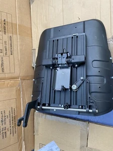 "Placa de asiento con respaldo de altura ajustable para silla de ruedas eléctrica Permobil C500 ESP 18""". - Imagen 1 de 14
