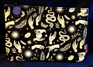 Borsa cosmetica Ipsy sfera di cristallo nero bianco magico serpenti occulti falene rosa interno - Foto 1 di 9
