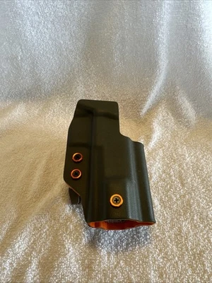 Carey Concealment X1 Raptor Competition Holster RH Sig Sauer P320/M17 - Image 1 of 2