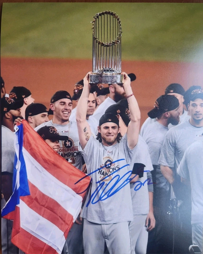 Josh Reddick Houston Astros Atletismo Medias Rojas Autografiado 8x10 Certificado de Autenticidad Foto 1 de 1