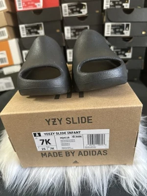 Adidas Yeezy Slide Infantes Onyx - Talla 7K - AUTÉNTICO Nuevo  Foto 1 de 3