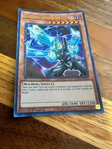 Dragón Barril HAC1-EN006 1ª Edición Ultra Paralelo Raro Casi Nuevo + BONO - Imagen 1 de 2