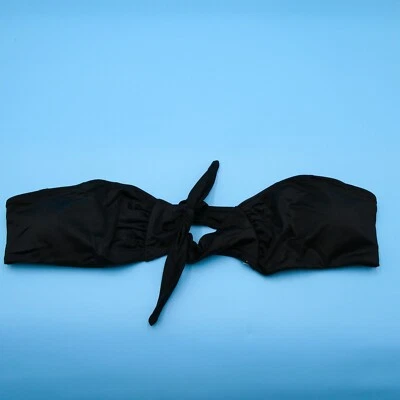 Top de bikini Victorias Secret pequeño negro con volantes recortado bandeau corbata sin tirantes natación Foto 1 de 4