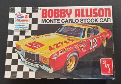 AMT Bobby Allison Monte Carlo Stock Car model kit 1/25 - Immagine 1 di 4