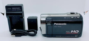 Videocámara Panasonic HDC-TM70 Full HD 1920x1080 zoom 35x 96 GB memoria usada Japón - Imagen 1 de 8
