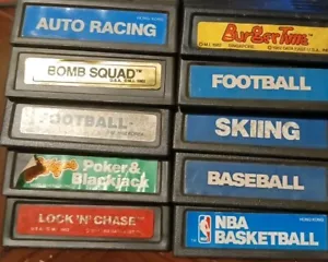 INTELLIVISION 57 GAME LOT SNAFU REVERSI D & D B-17 BURGER TIME SPACE SUB HUNT - Picture 1 of 6